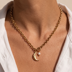 Collana Moondream