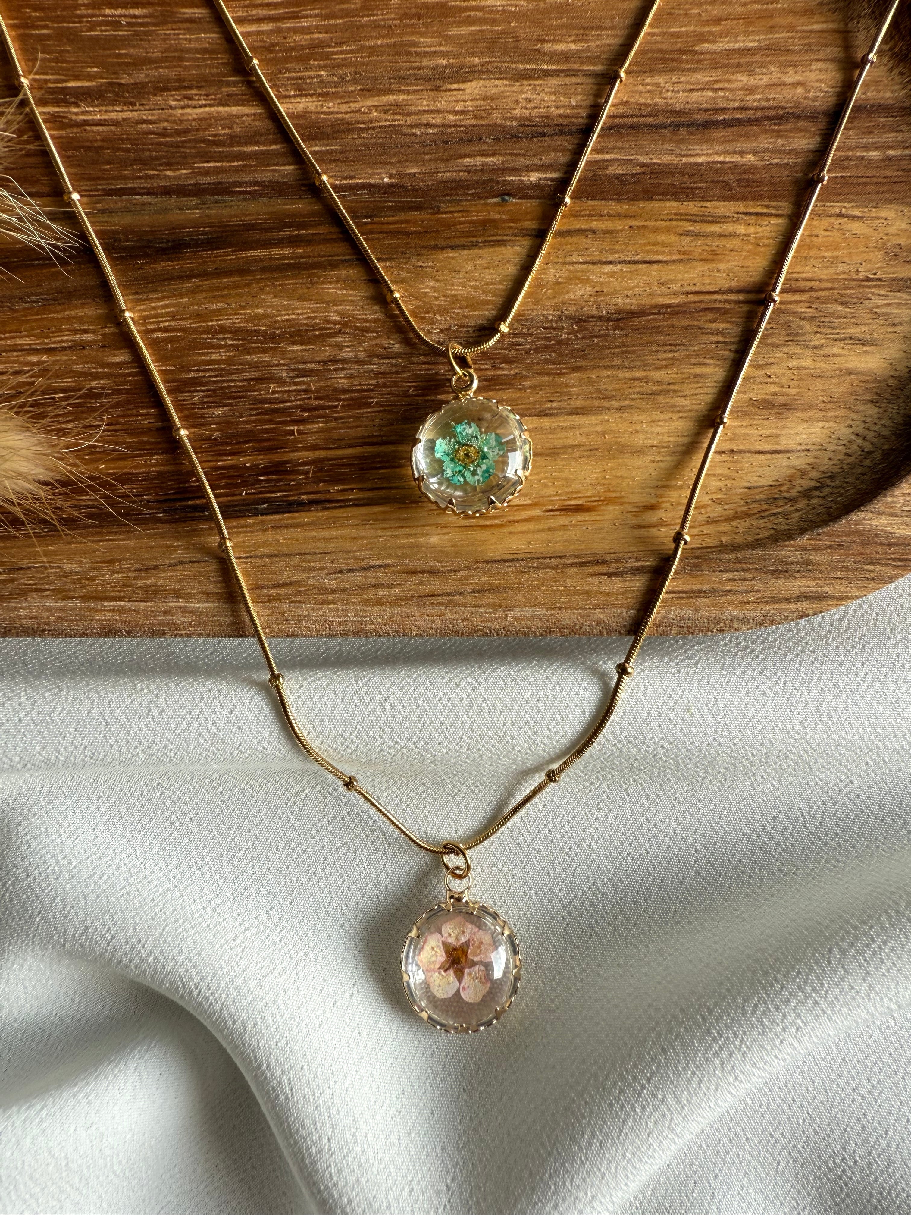 Collana Petal Round