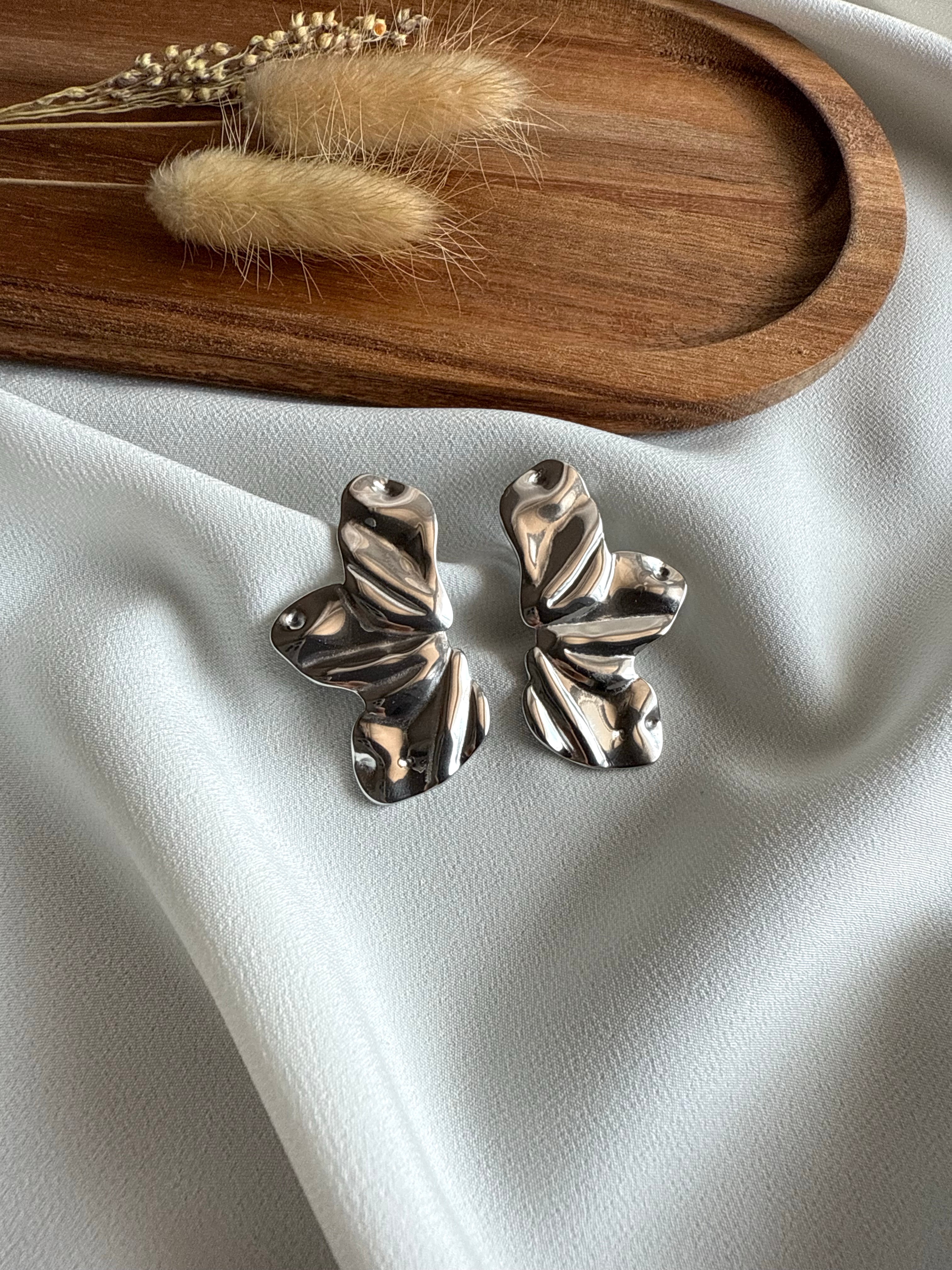Orecchini Pétale Silver