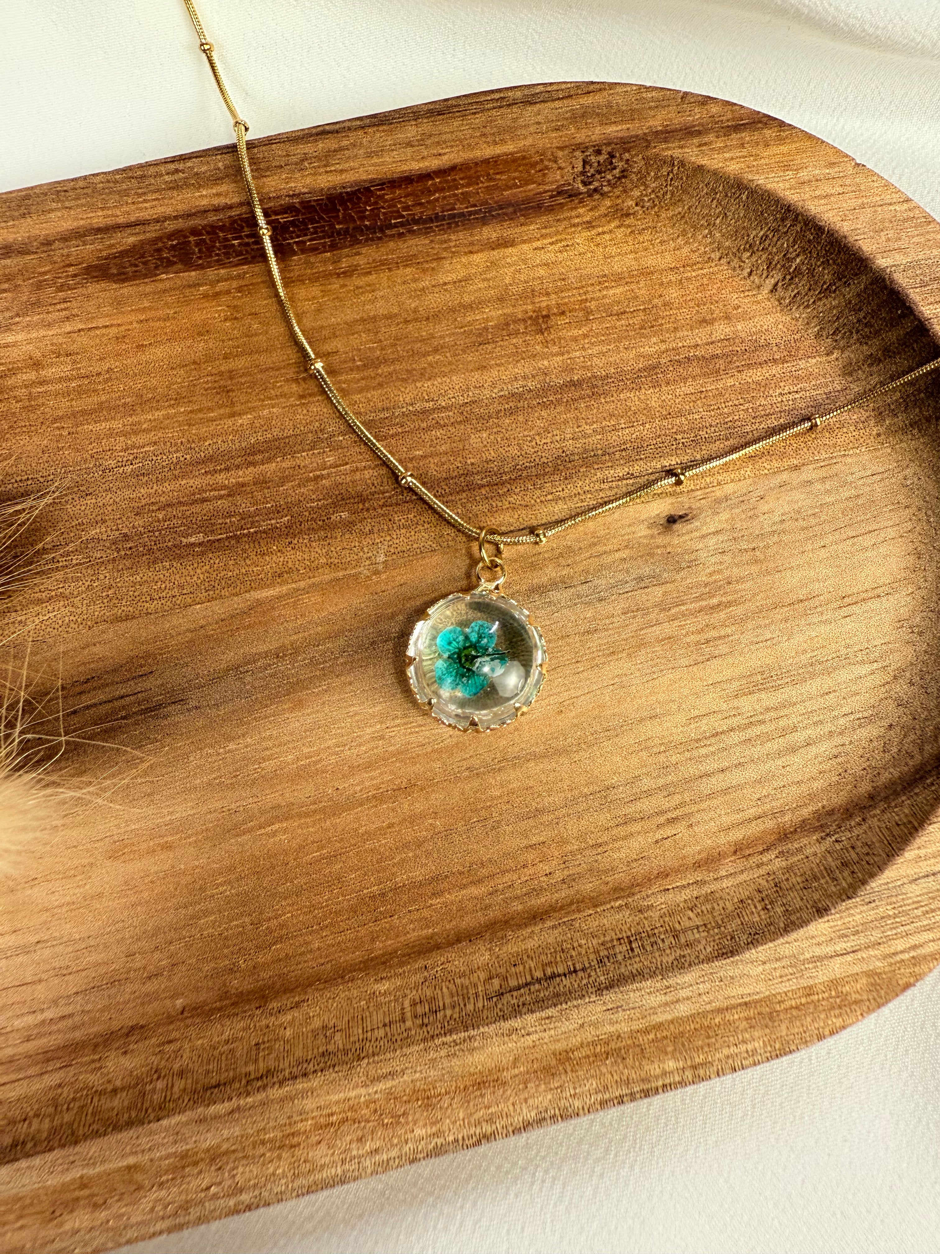 Collana Petal Round