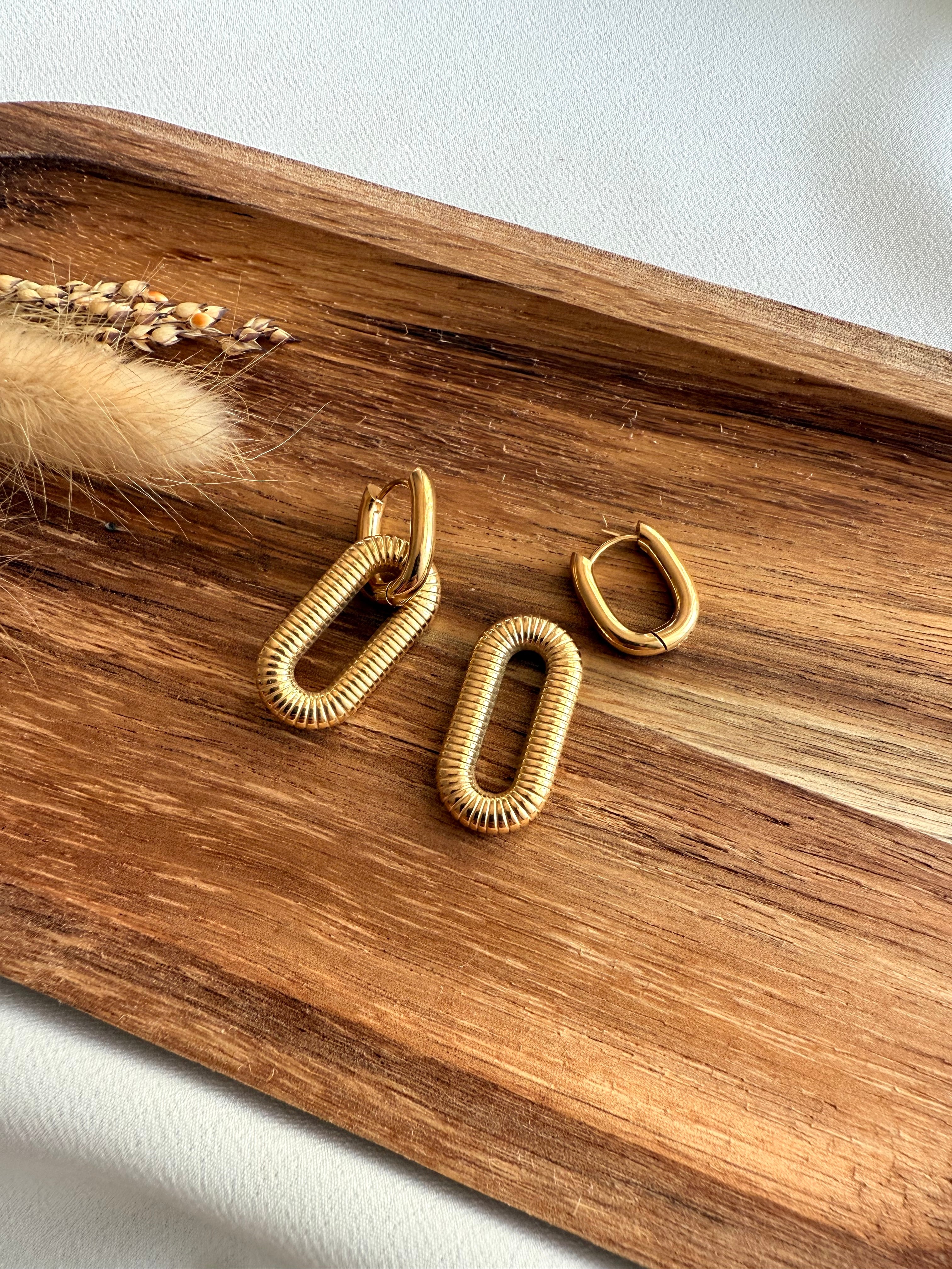 Orecchini Oval Charm