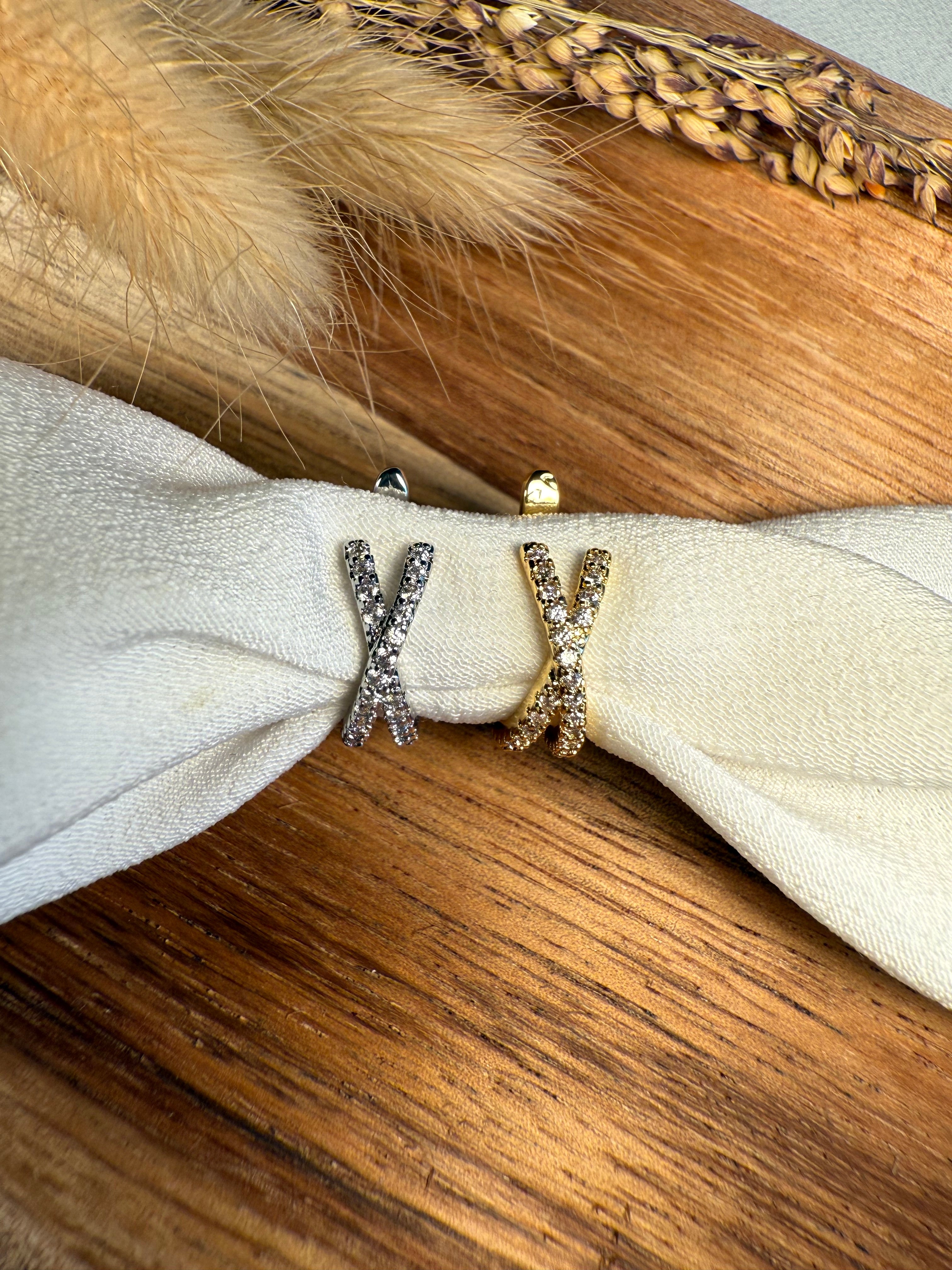 Orecchino Cuff Sparkly Cross