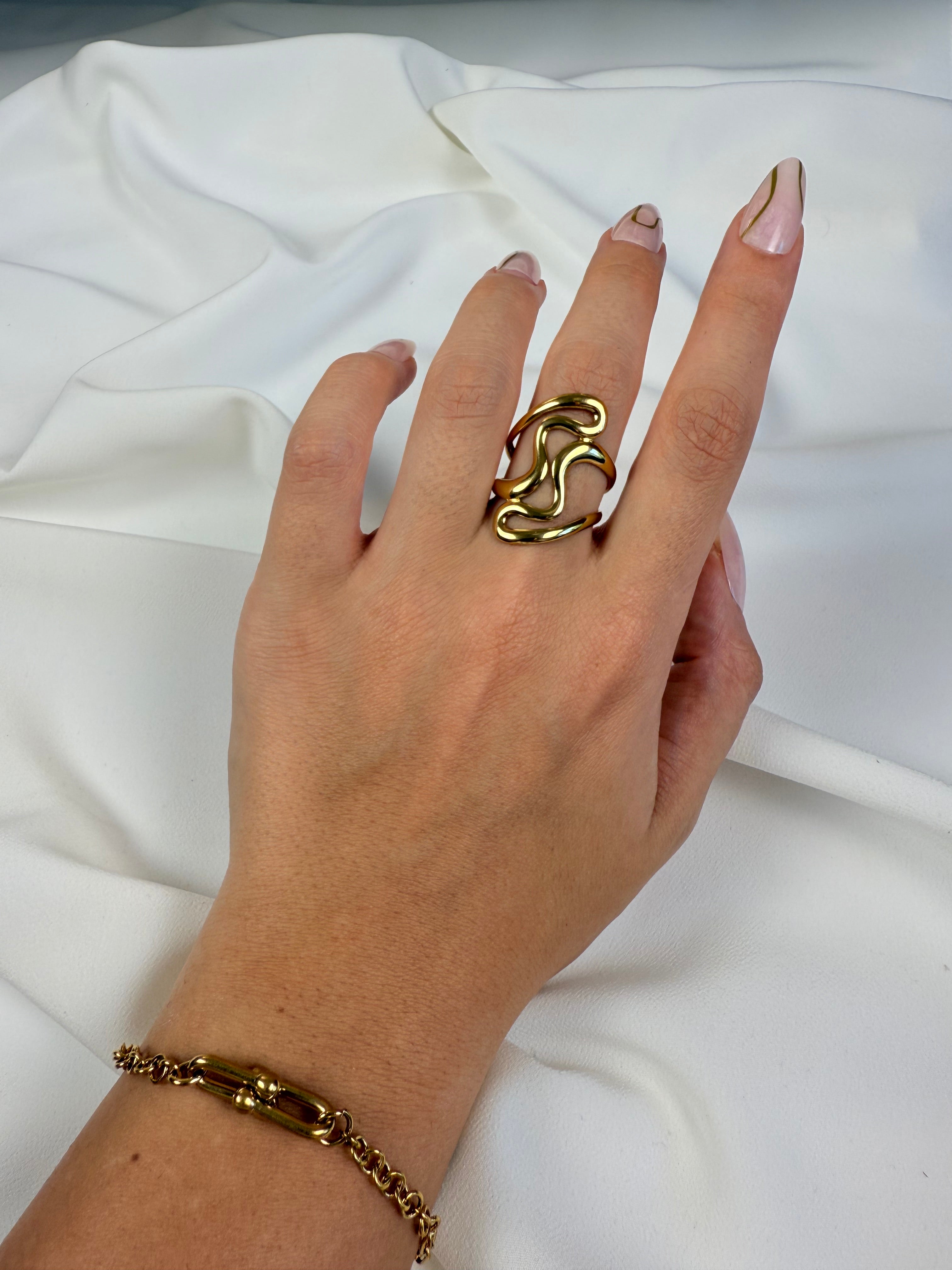 Anello Ivy