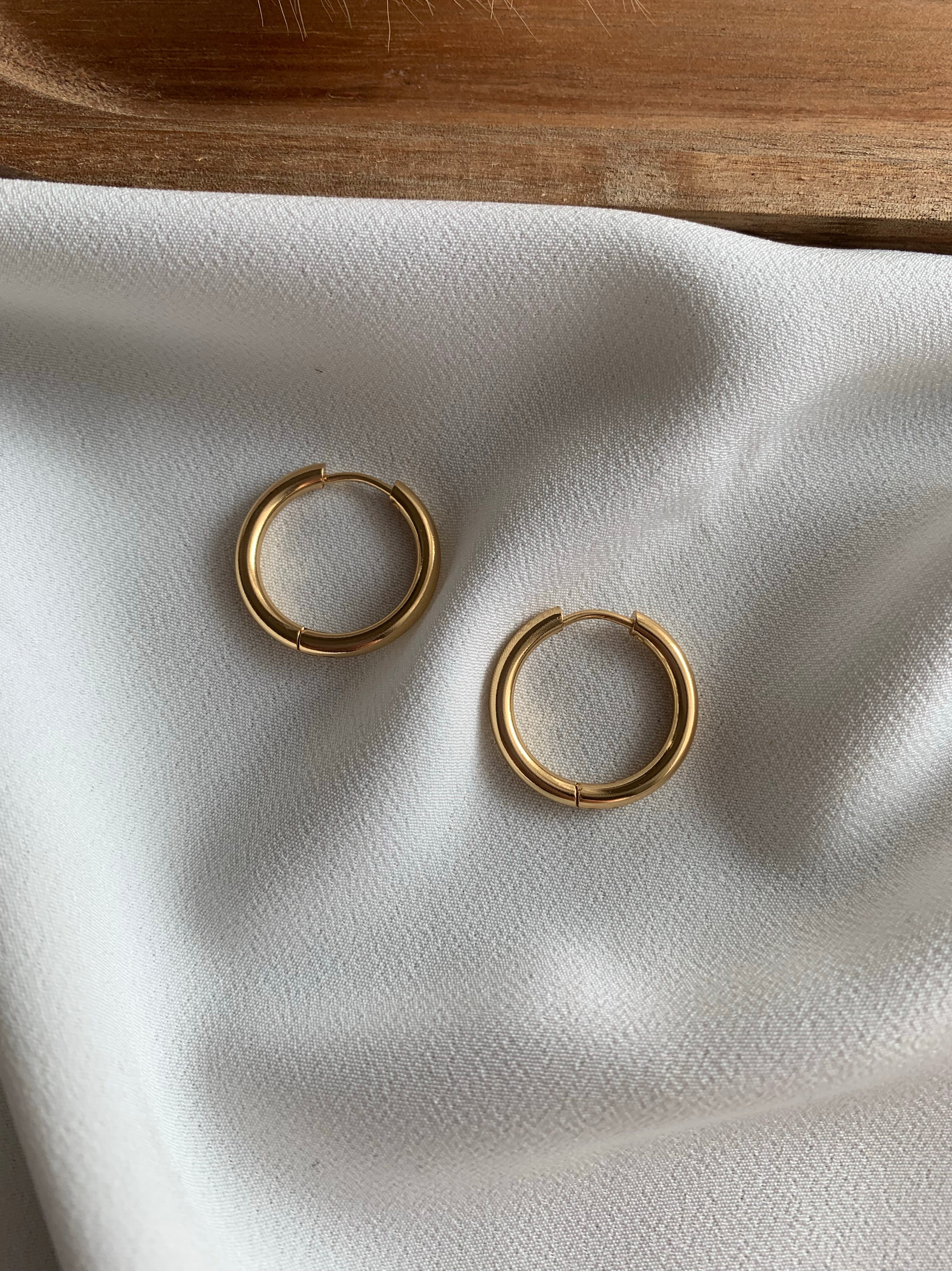 Orecchini Pure Loop Gold 1.6